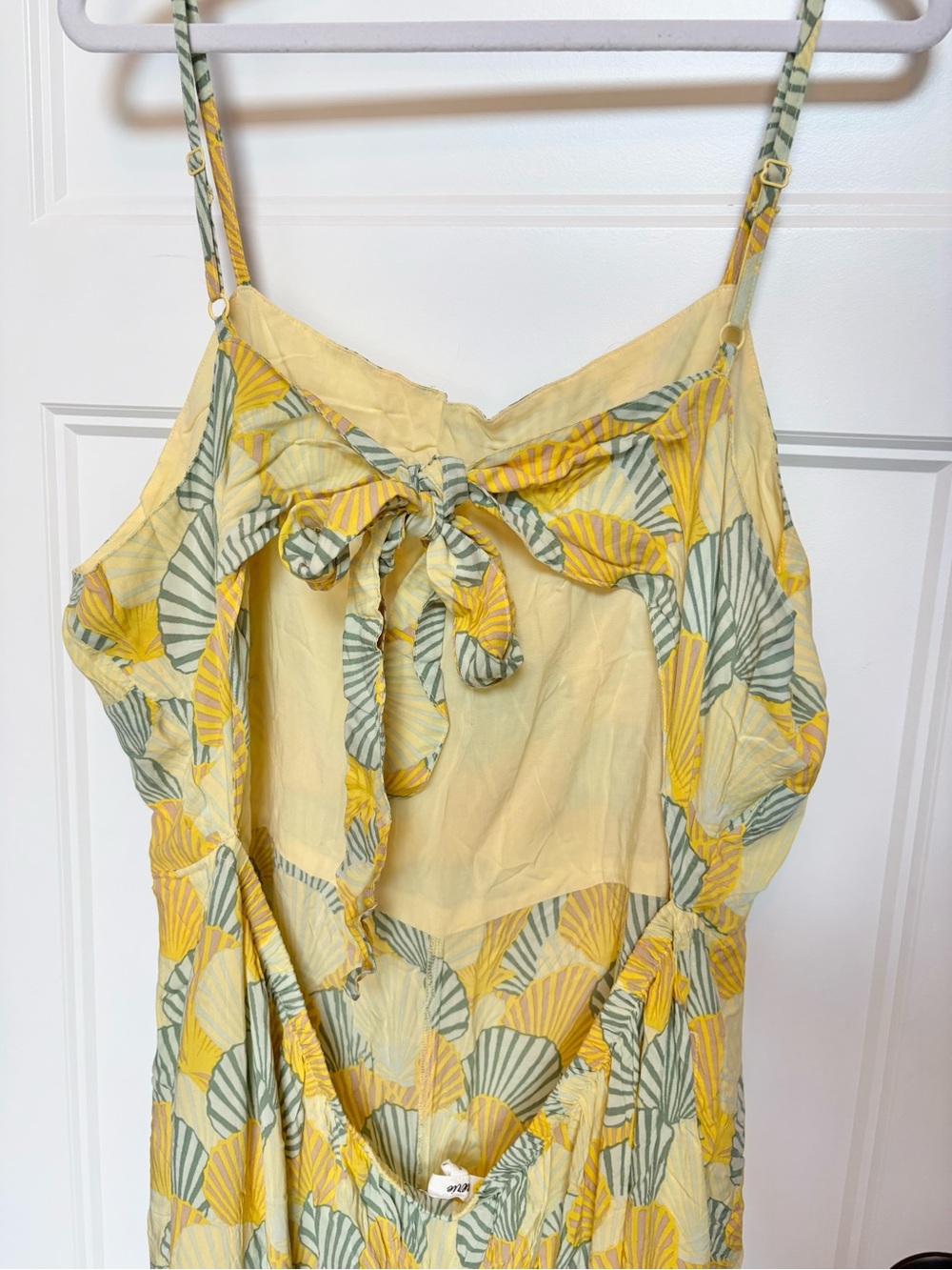 aerie Party Jumpsuit in Citron Yellow and Green Floral Print sz XL - Picture 11 of 15